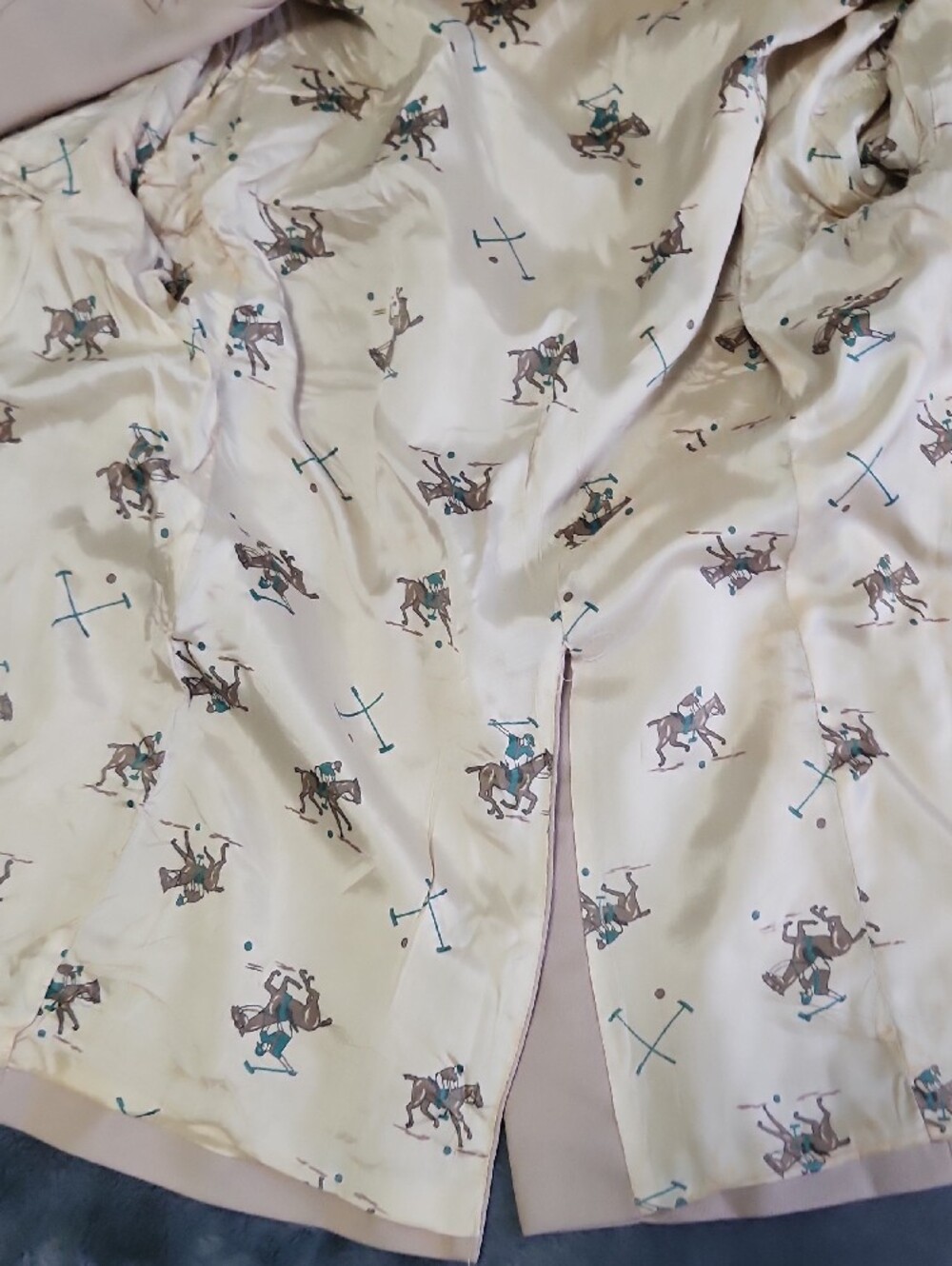 Pulse The Beat Of Fashion Forever Vintage Beige Button-Up Jacket - Picture 5 of 6